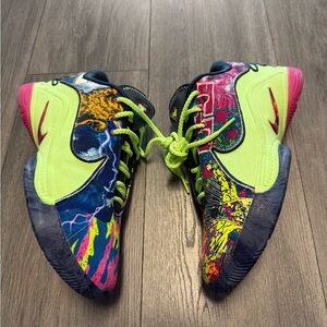 Nike LeBron XX11 BW Basketball Shoes Blue Green Pink HV8451 400 Men's Size 7